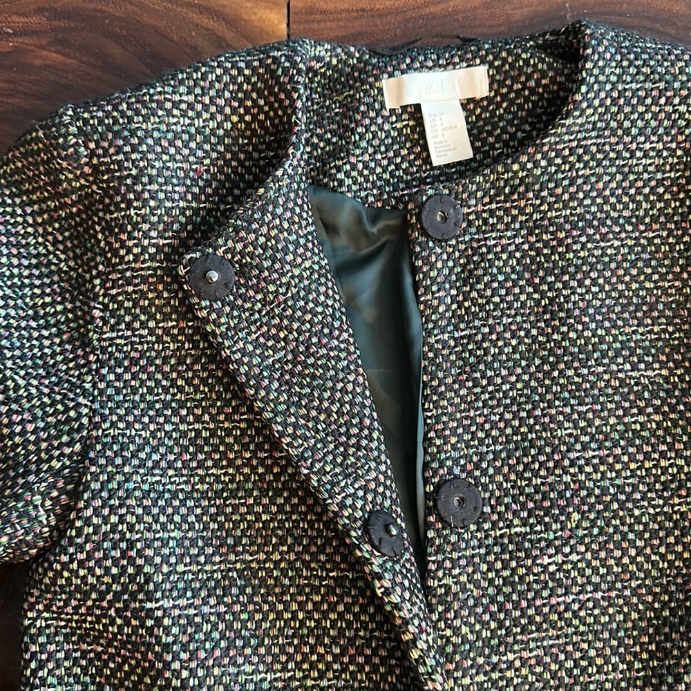 H&M medium long coat - Picture 6 of 6